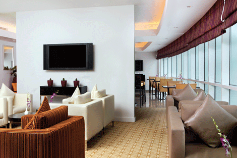 Hilton Doha club lounge