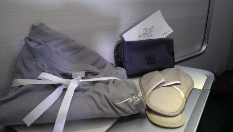 BA A380 sleep suit and Aromatherapy amenity bag