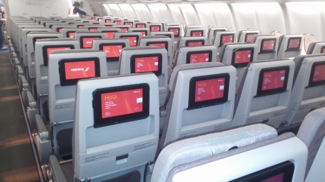 Iberia A330-200 economy cabin